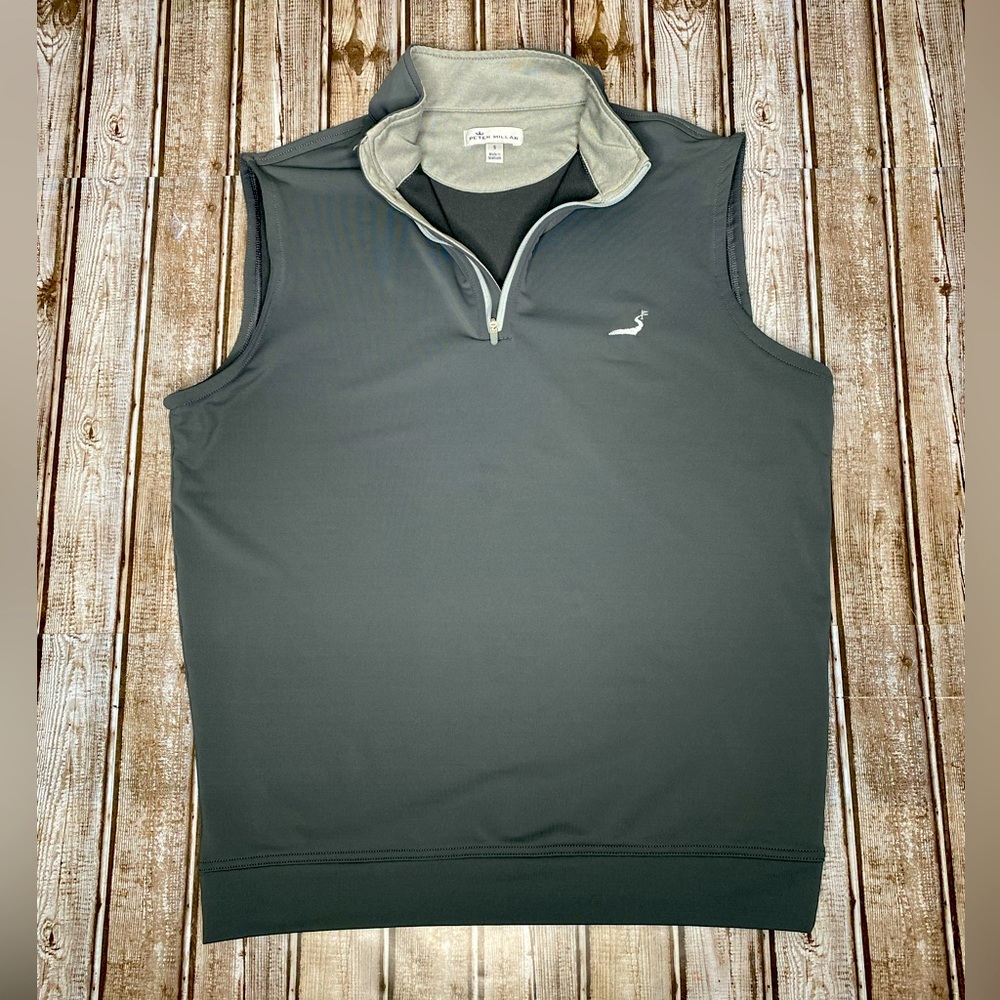 Peter Millar Crown Sport Performance 1/4 Zip Golf Vest in Gray Size Small
